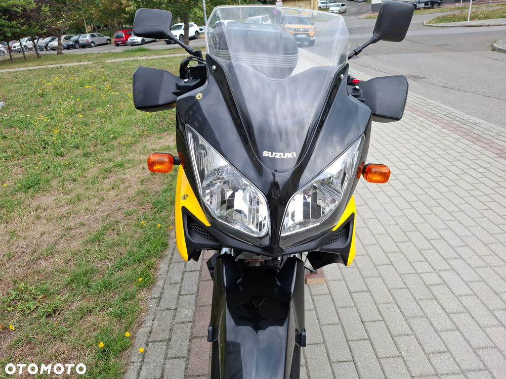 Suzuki V-STROM - 23