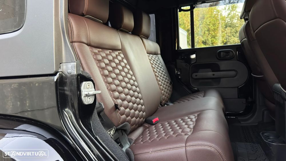 Jeep Wrangler Unlimited 2.8 CRD MTX Sahara - 28