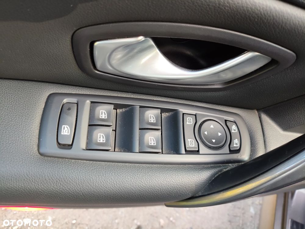 Renault Laguna 2.0 T Bose Edition - 14