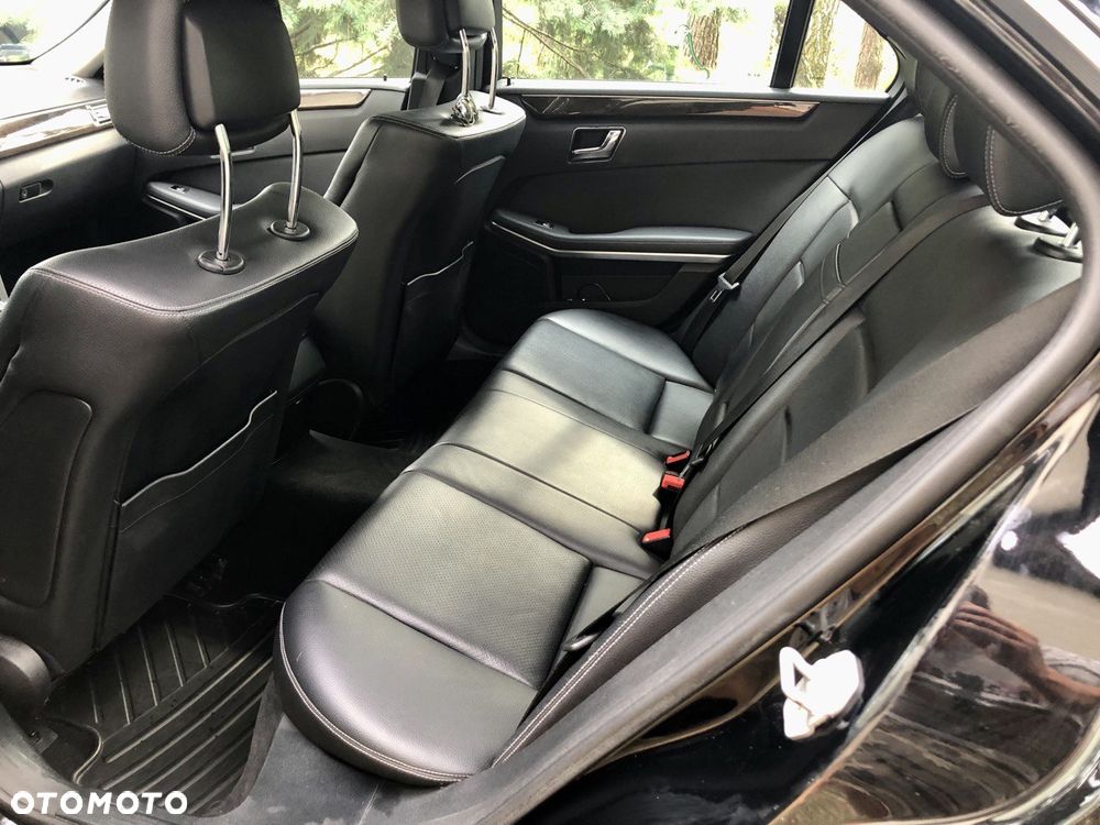 Mercedes-Benz Klasa E 200 BlueEFFICIENCY Automatik Classic - 5