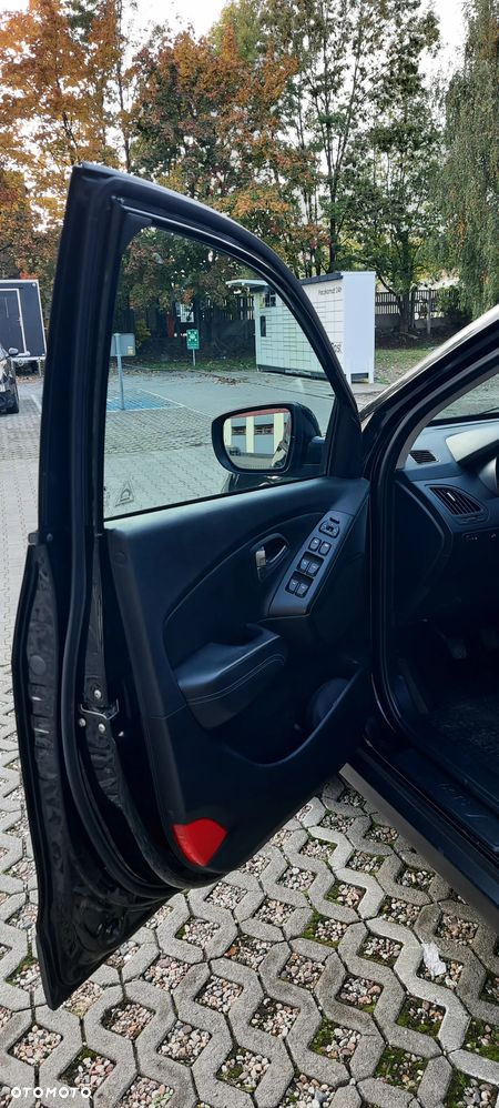 Hyundai ix35 1.6 2WD Fifa World Cup Edition - 23