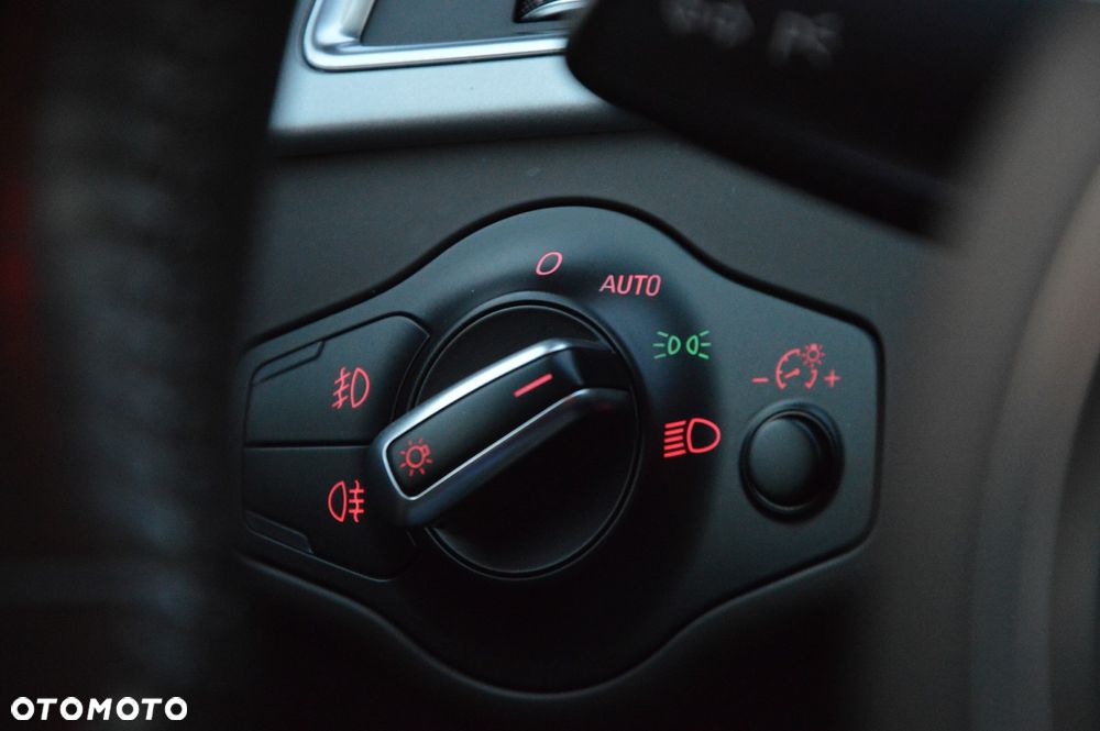 Audi A4 Allroad 2.0 TDI Quattro S tronic - 34