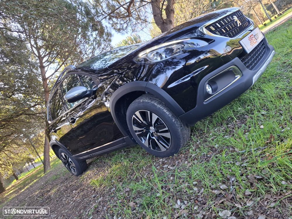 Peugeot 2008 1.6 BlueHDi Allure - 2