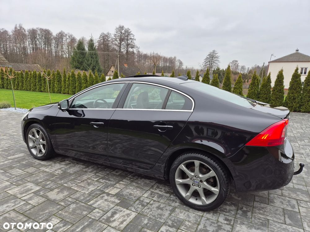 Volvo S60 D5 Summum - 18
