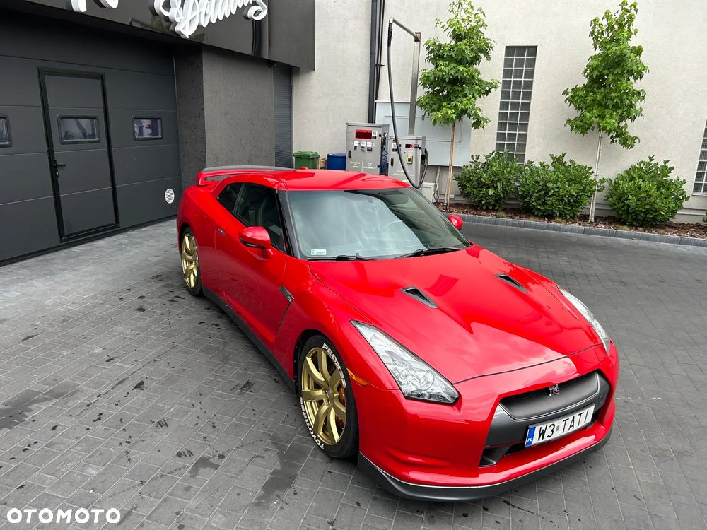 Nissan GT-R Black Edition - 10