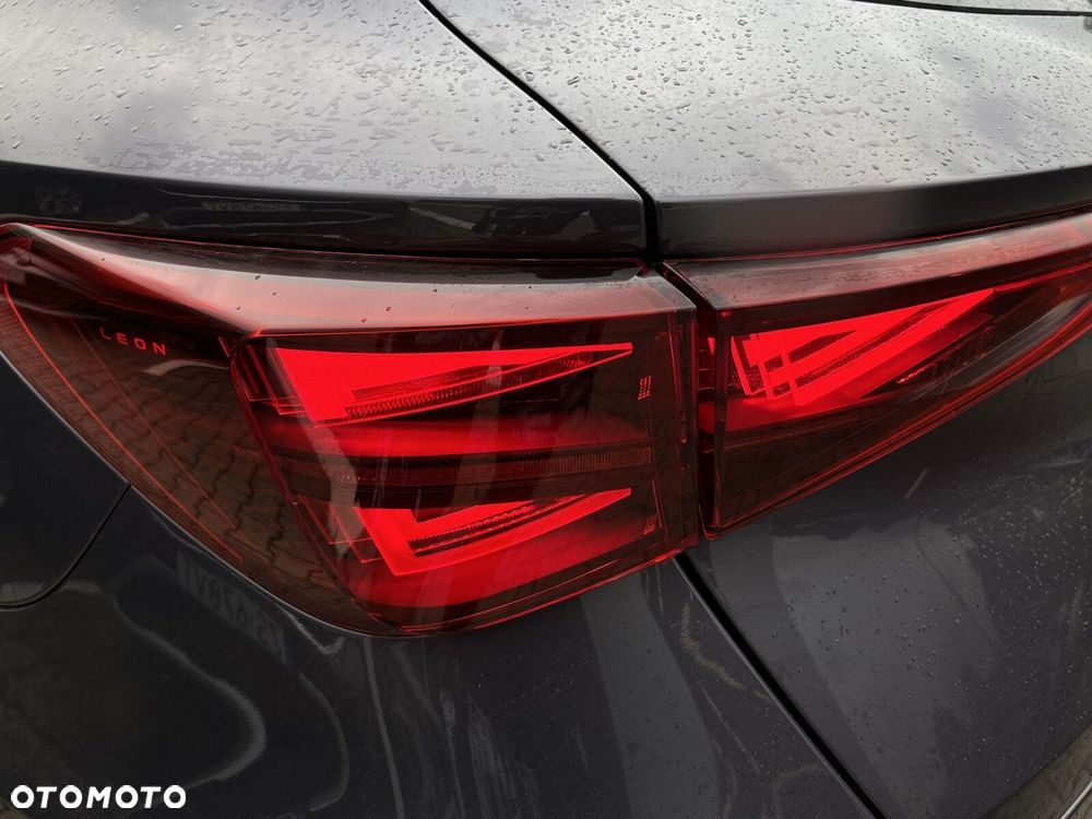 Cupra Leon 1.5 eTSI DSG - 11
