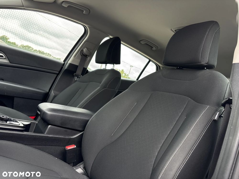 Kia Sportage 1.6 T-GDI MHEV M 2WD DCT - 13
