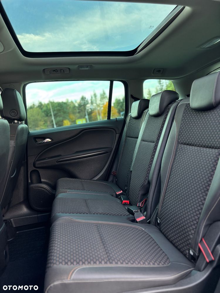Opel Zafira 1.6 T SIDI Cosmo S&S - 30