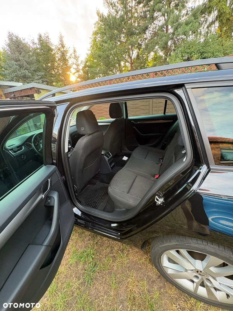 Skoda Octavia 2.0 TDI Clever - 6