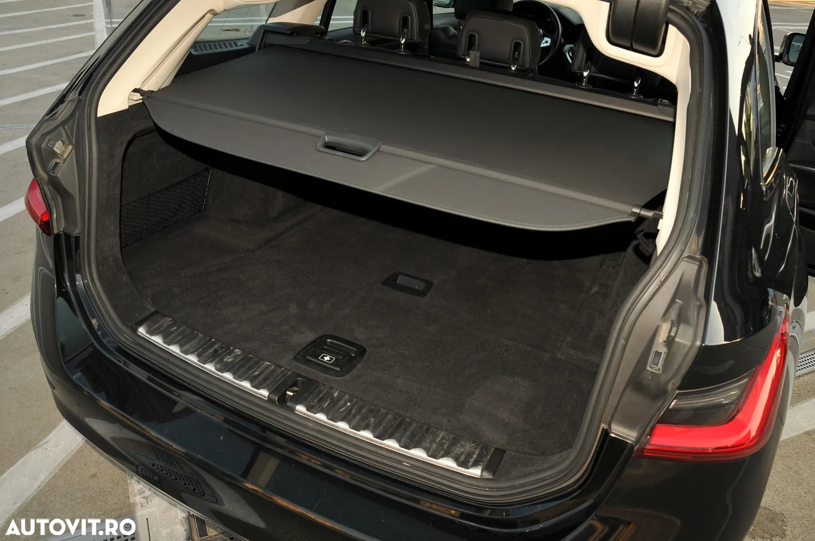 BMW Seria 3 320d xDrive AT - 24