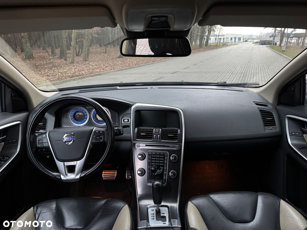 Volvo XC 60 - 11