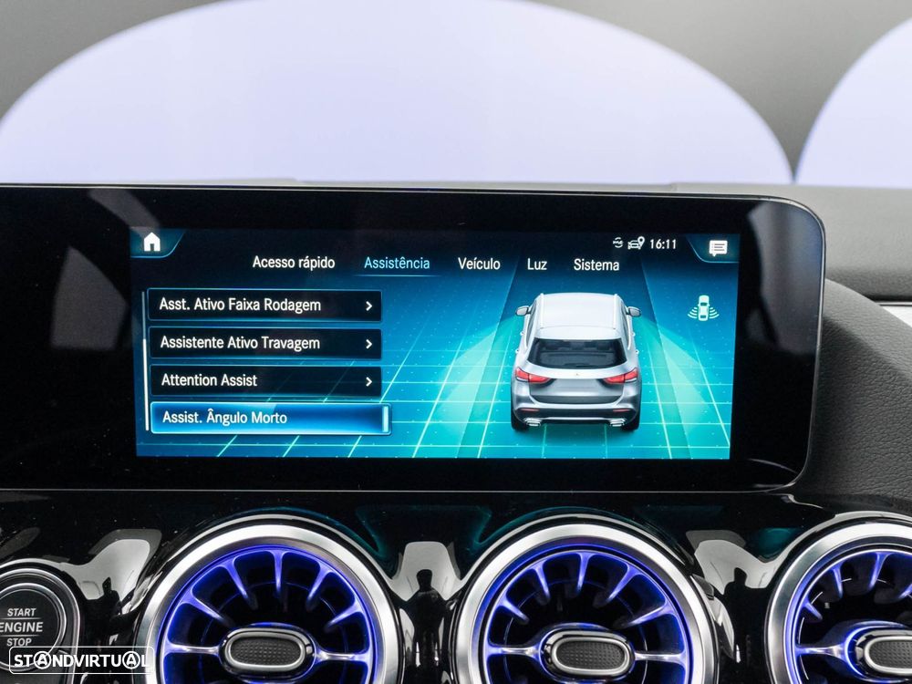 Mercedes-Benz GLA 200 d Style - 38