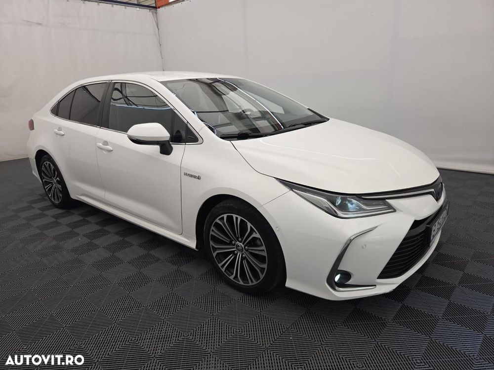 Toyota Corolla 1.8 HSD Exclusive - 3