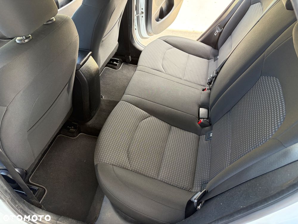 Kia Ceed 1.0 T-GDI L Business Line - 12