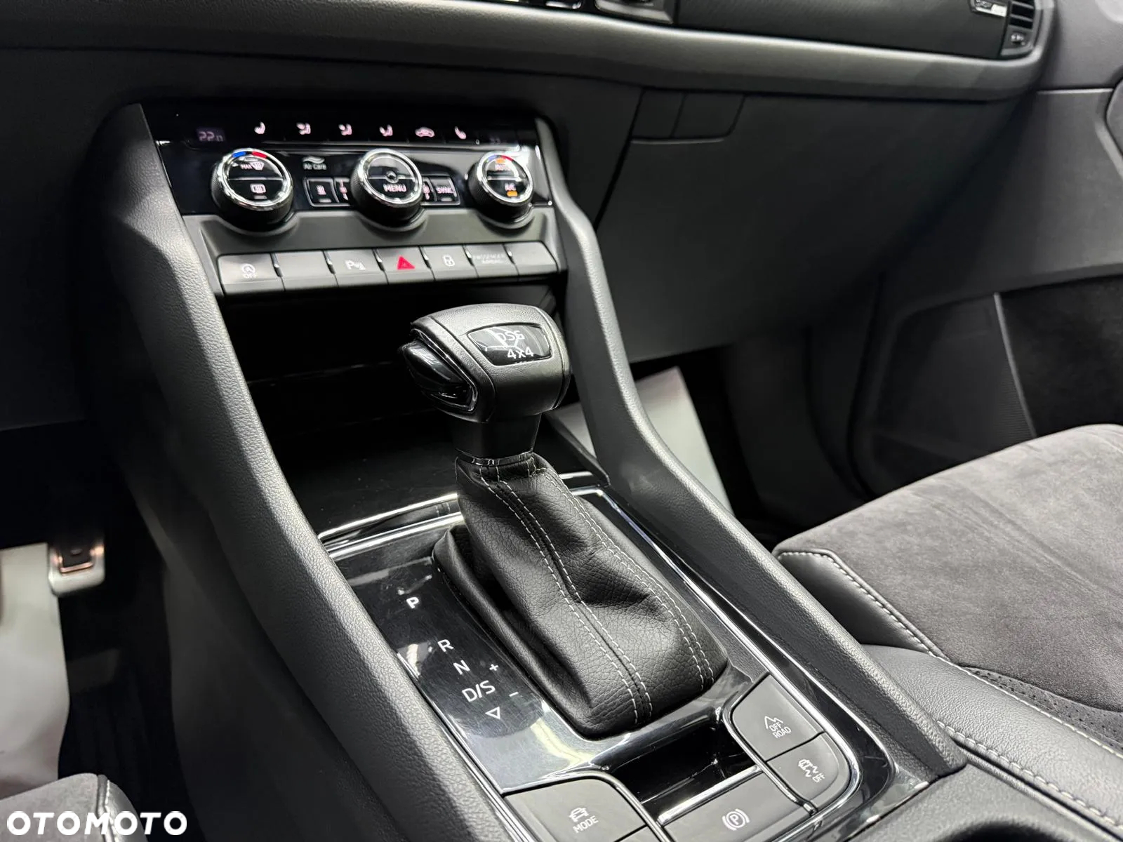 Skoda Kodiaq 2.0 TDI 4x4 DSG Sportline - 24