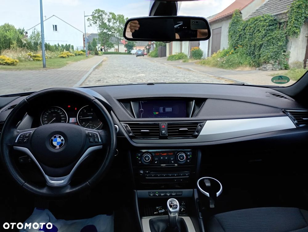 BMW X1 xDrive18d - 34