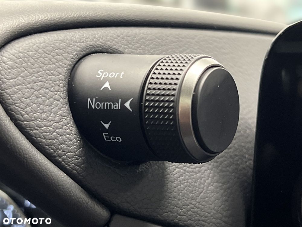 Lexus ES 300h Business Edition - 34