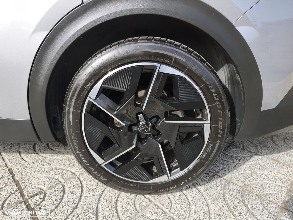 Peugeot 408 1.6 Hybrid Allure Pack e-EAT8 - 22