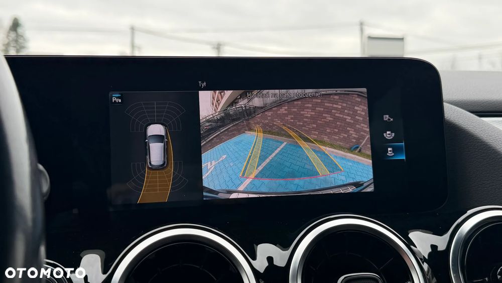 Mercedes-Benz GLA 200 Style - 8