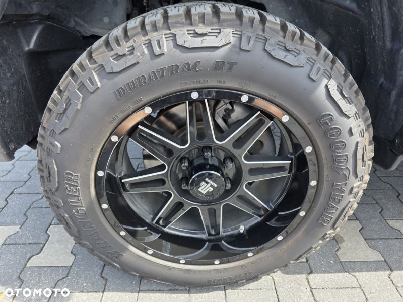 Dodge RAM - 16