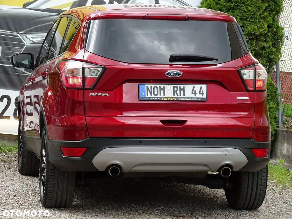 Ford Kuga - 12