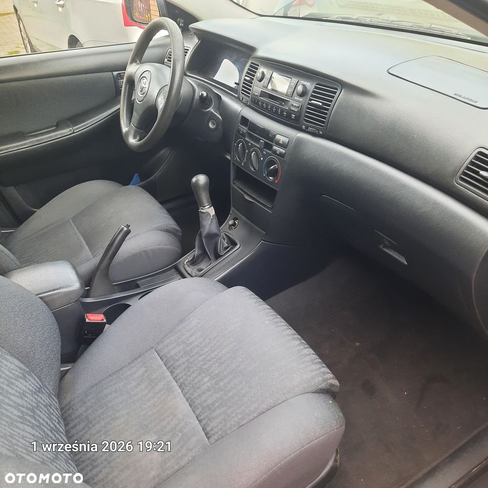 Toyota Corolla 1.4 VVT-i Base - 17
