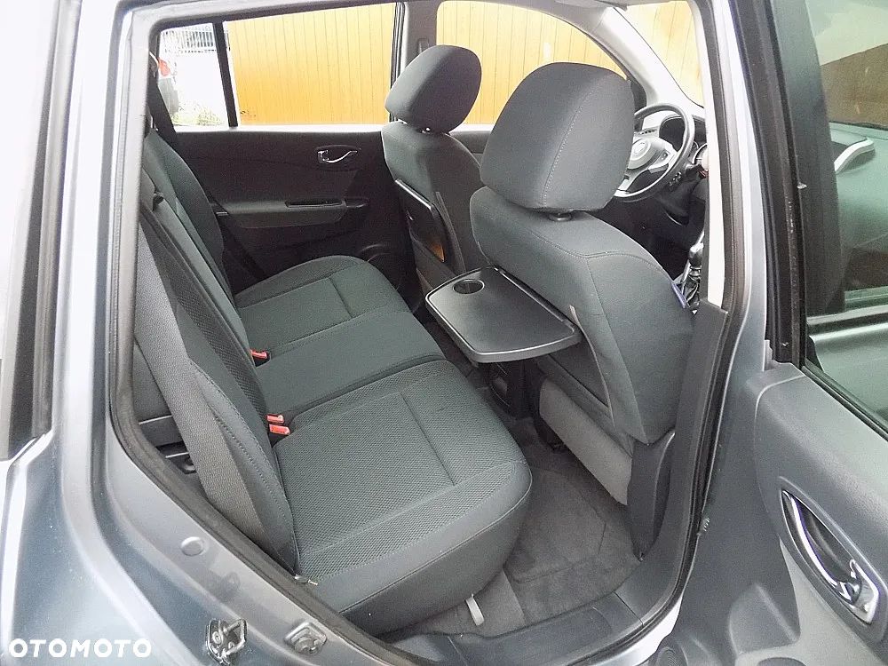 Renault Koleos 2.5 16V Expression - 7