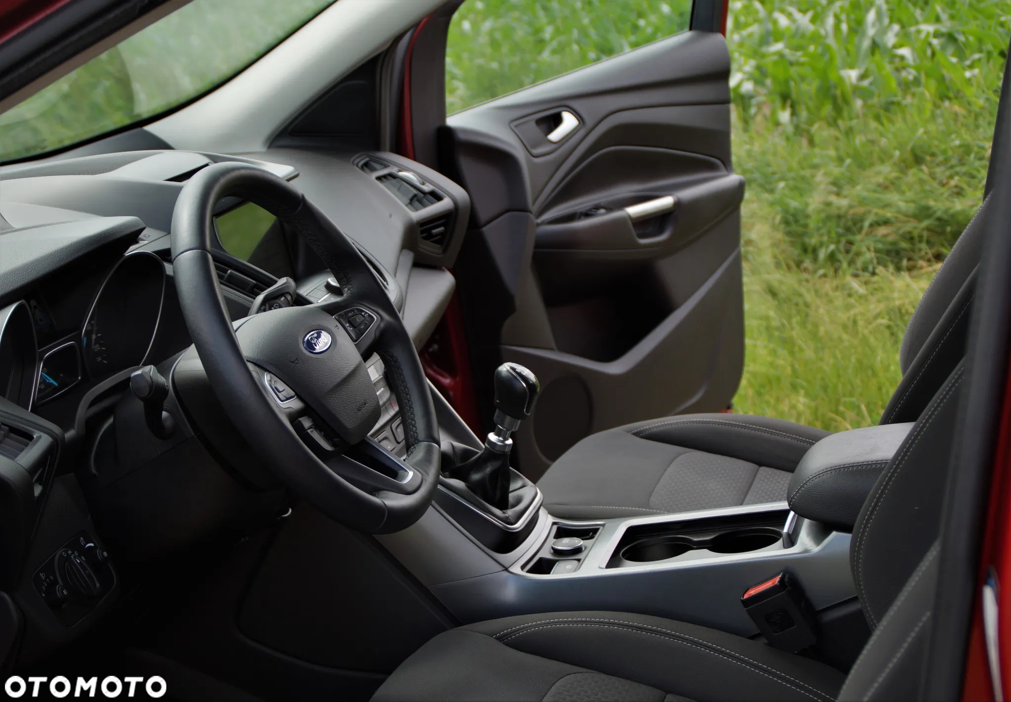 Ford Kuga - 30
