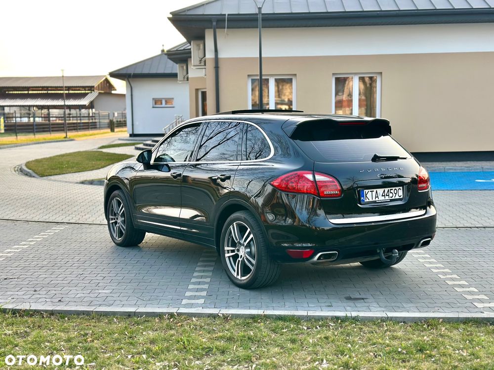 Porsche Cayenne Tiptronic S - 10