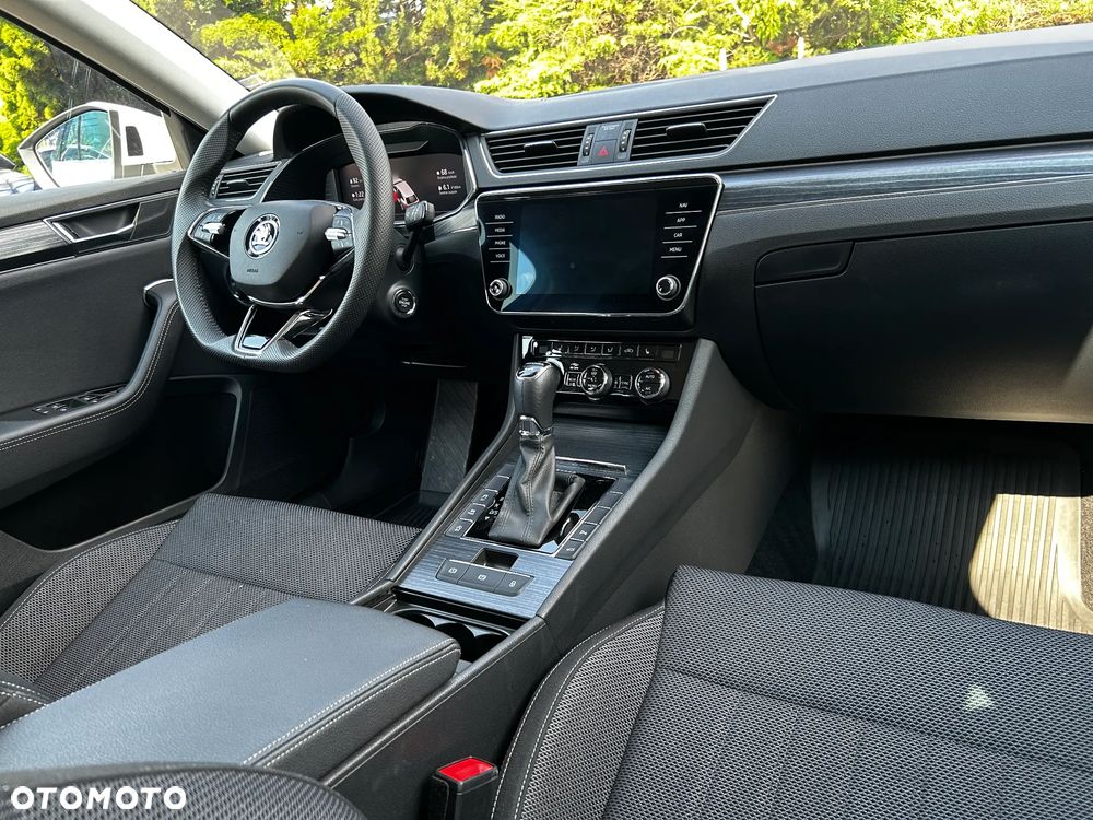 Skoda Superb 2.0 TDI SCR 4x4 Style DSG - 34