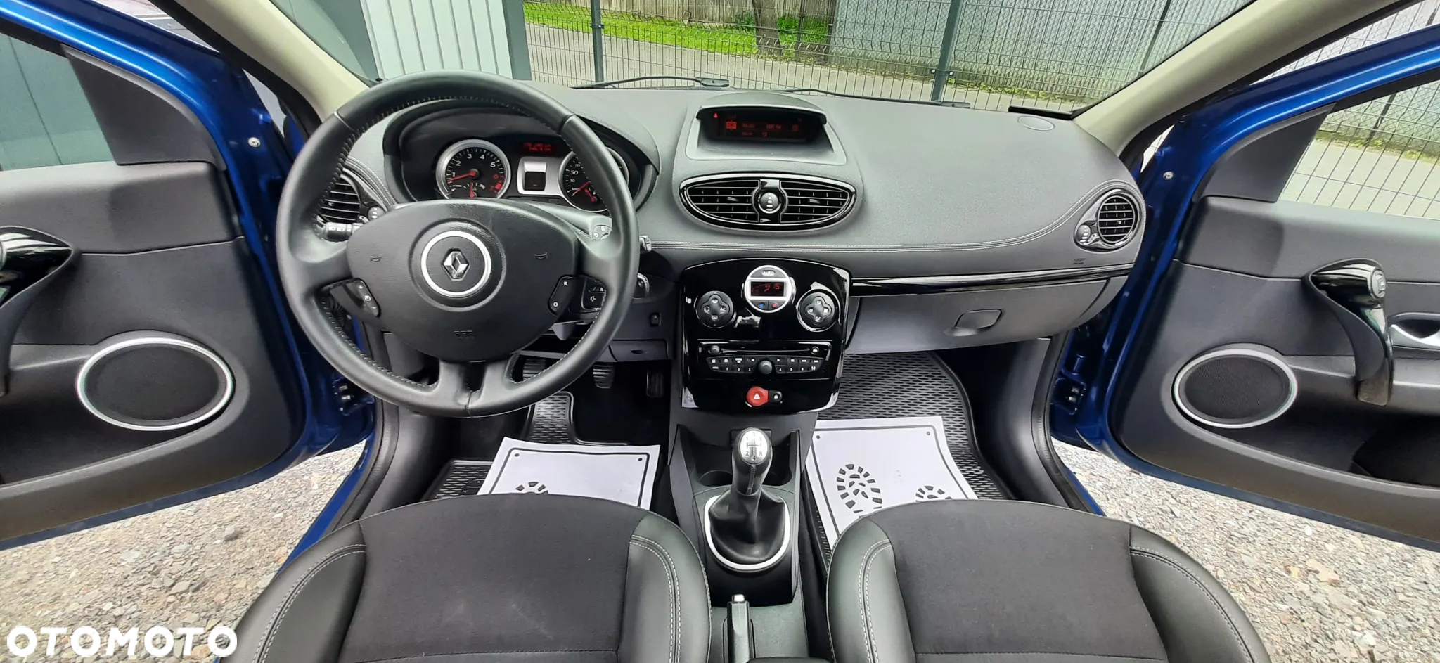 Renault Clio - 35