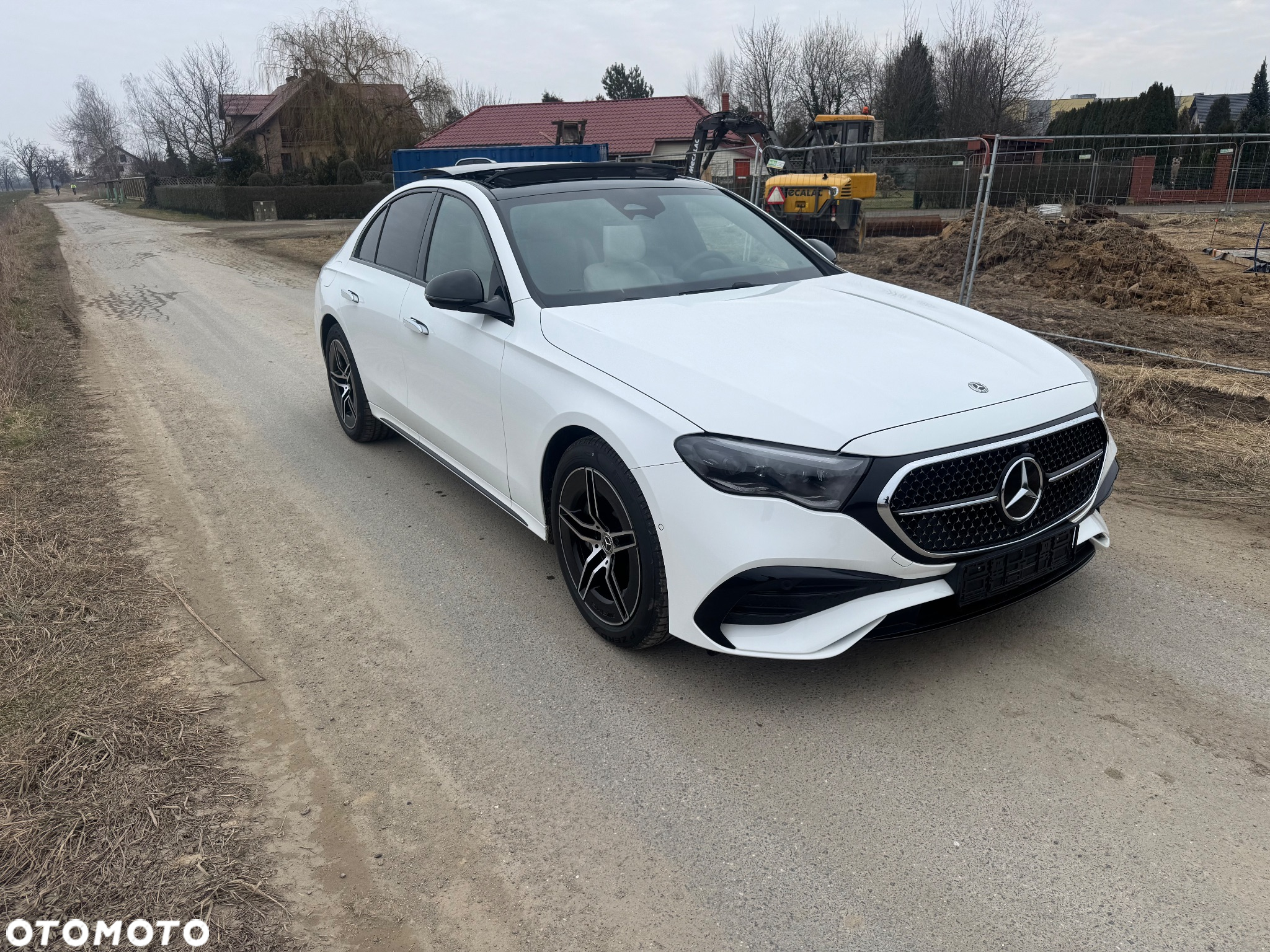 Mercedes-Benz Klasa E 200 AMG - 3