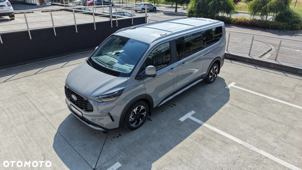 Ford Tourneo Custom - 3