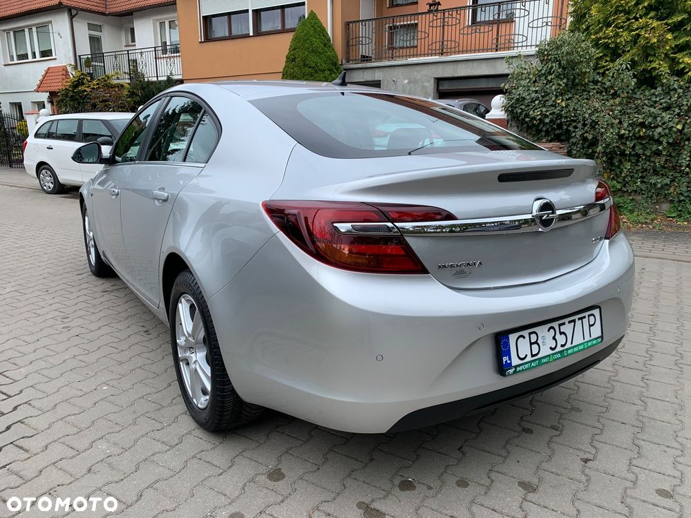 Opel Insignia 2.0 CDTI automatik Business Edition - 2
