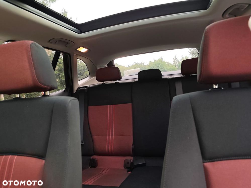 BMW X1 sDrive20d Eff.Dynamics - 12