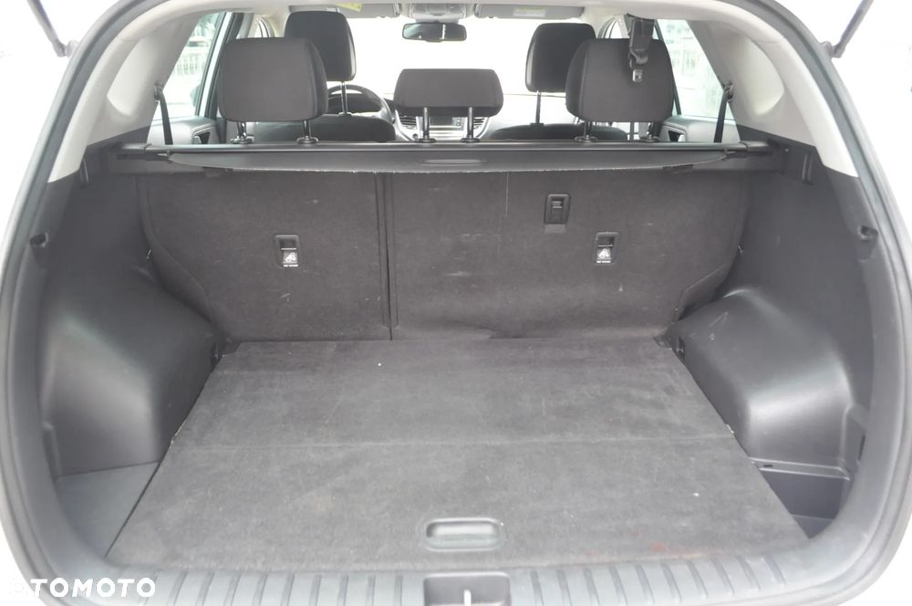 Hyundai Tucson 1.7 CRDI BlueDrive Comfort 2WD - 9