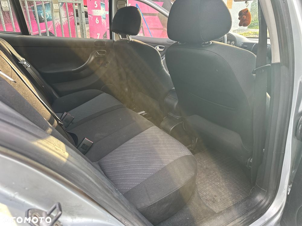 Seat Leon 1.6 Spirit Cool - 22