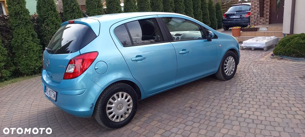 Opel Corsa 1.2 16V (ecoFLEX) Color Edition - 3