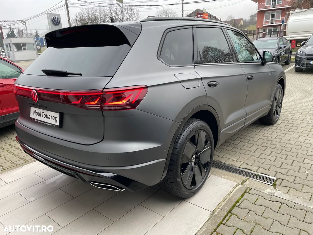Volkswagen Touareg 3.0 V6 TDI 4Motion DPF Automatik R-Line - 4