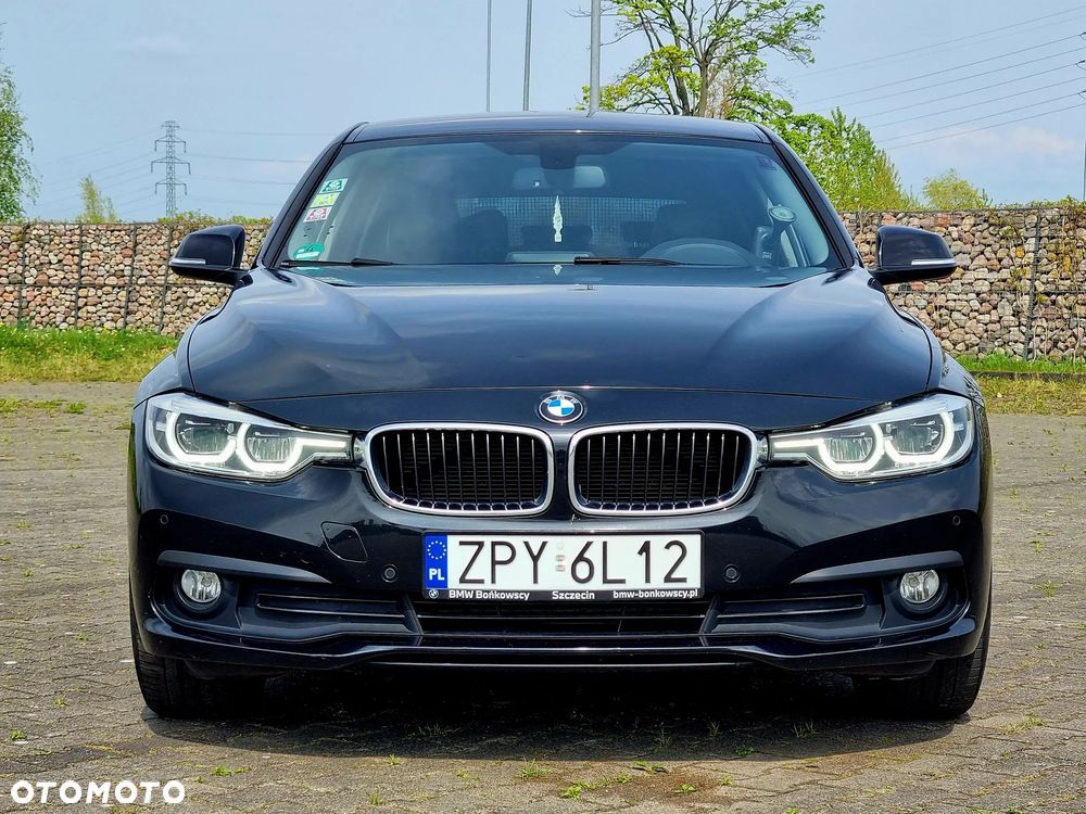 BMW Seria 3 320d Touring Advantage - 7