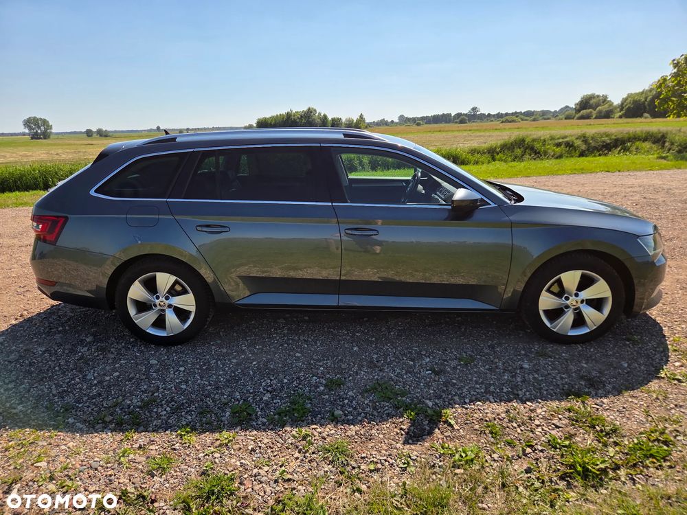 Skoda Superb 1.6 TDI Ambition - 3
