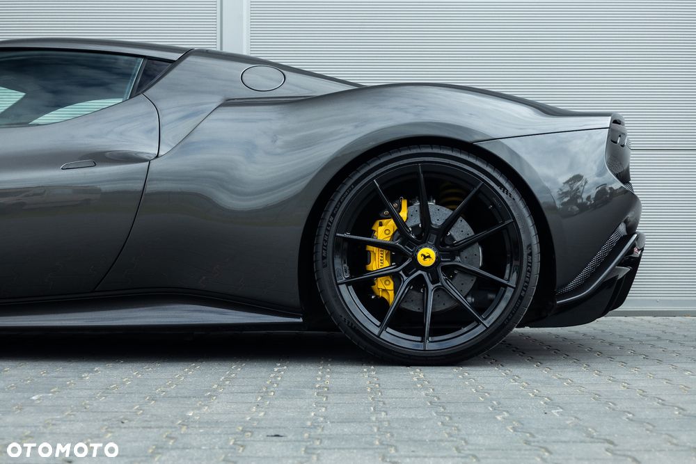 Ferrari 296 GTB - 9