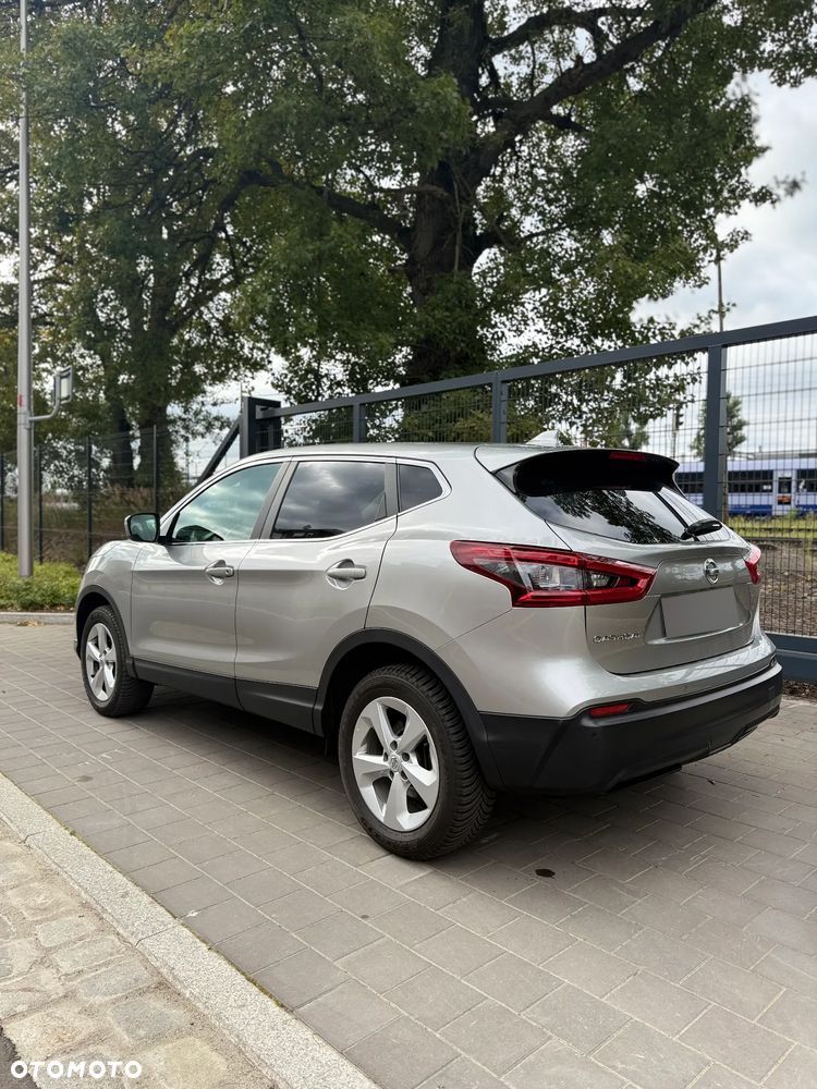 Nissan Qashqai 1.2 DIG-T N-Connecta EU6 - 7
