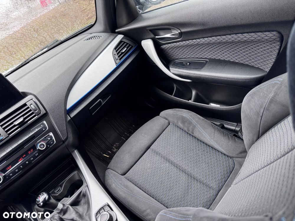 BMW Seria 1 116i Sport Line - 31