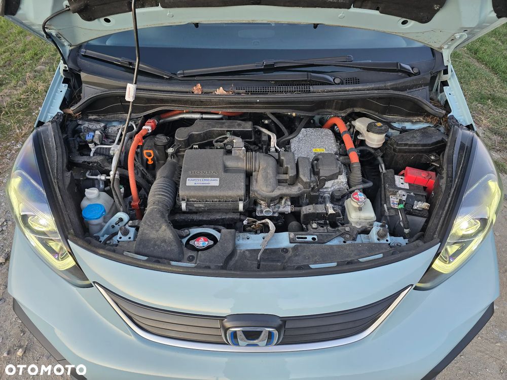 Honda Jazz 1.5 i-MMD Executive Crosstar (Czarny Dach) - 26