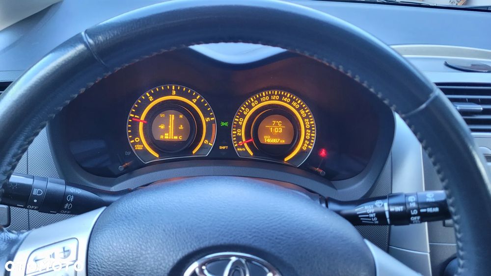 Toyota Auris 2.0 D-4D Edition - 31