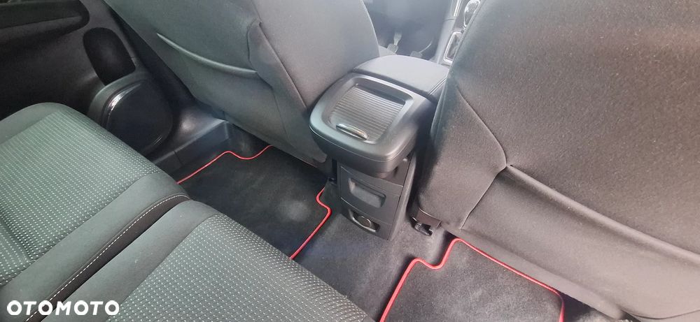 Opel Zafira Tourer 2.0 CDTI Sport - 33