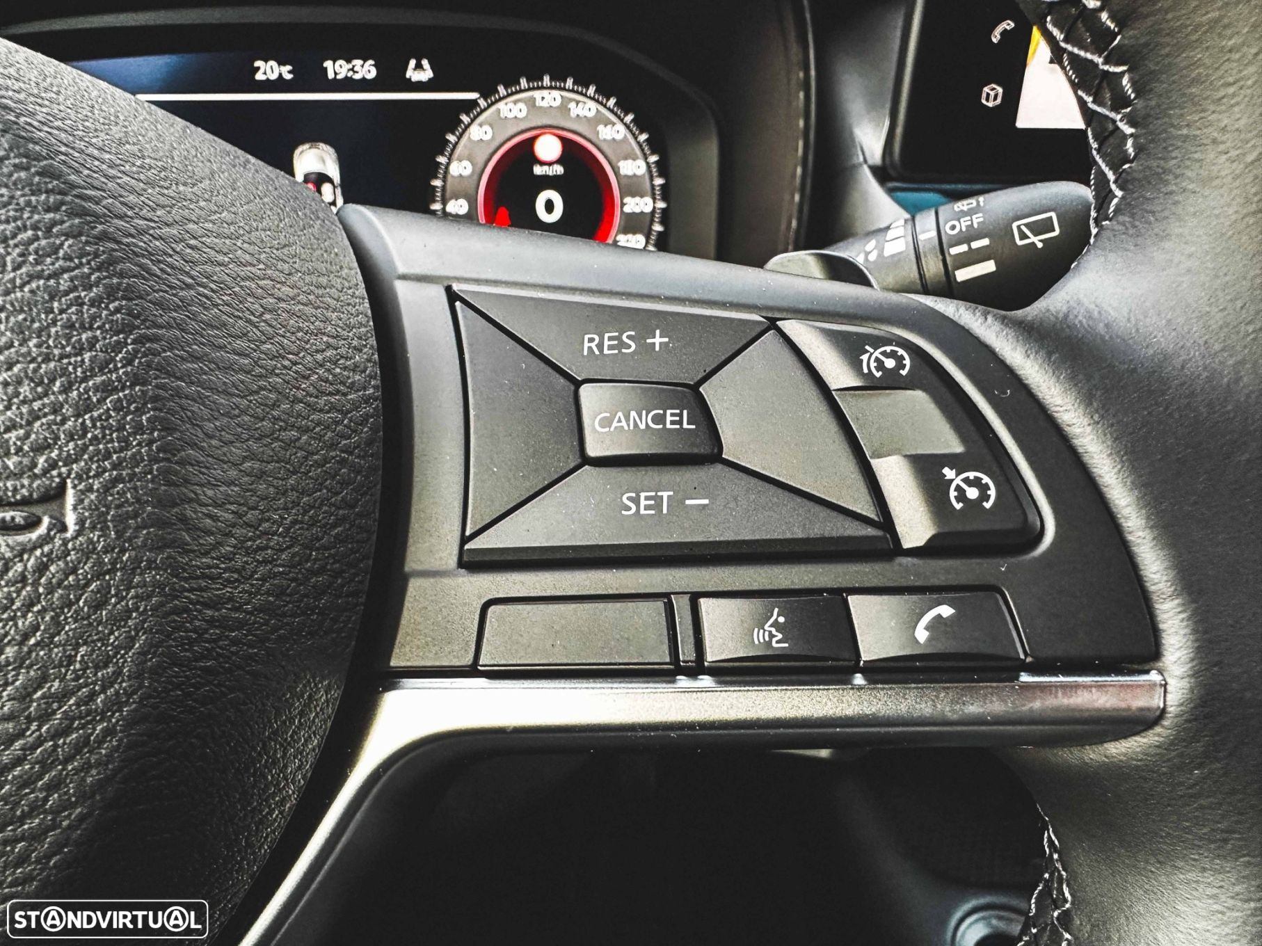 Nissan Juke 1.0 DIG-T N-Connecta NAV. DCT - 19
