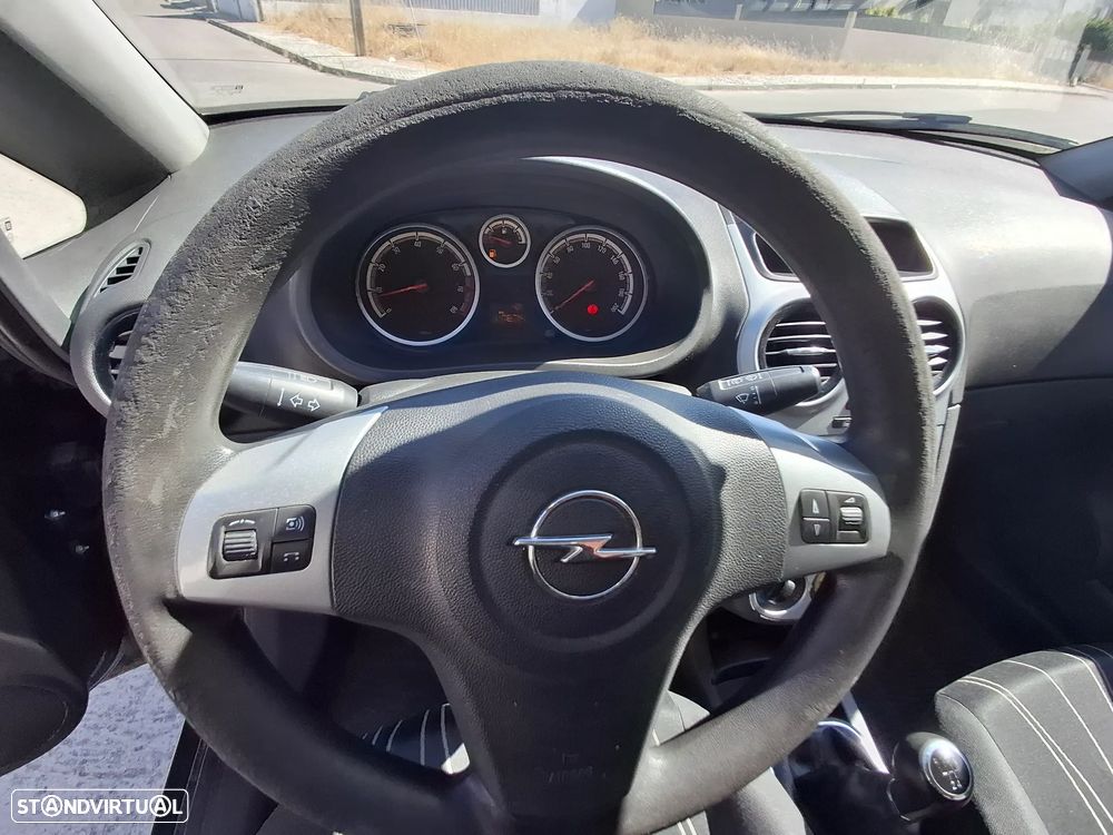 Opel Corsa 1.2 Cosmo - 8