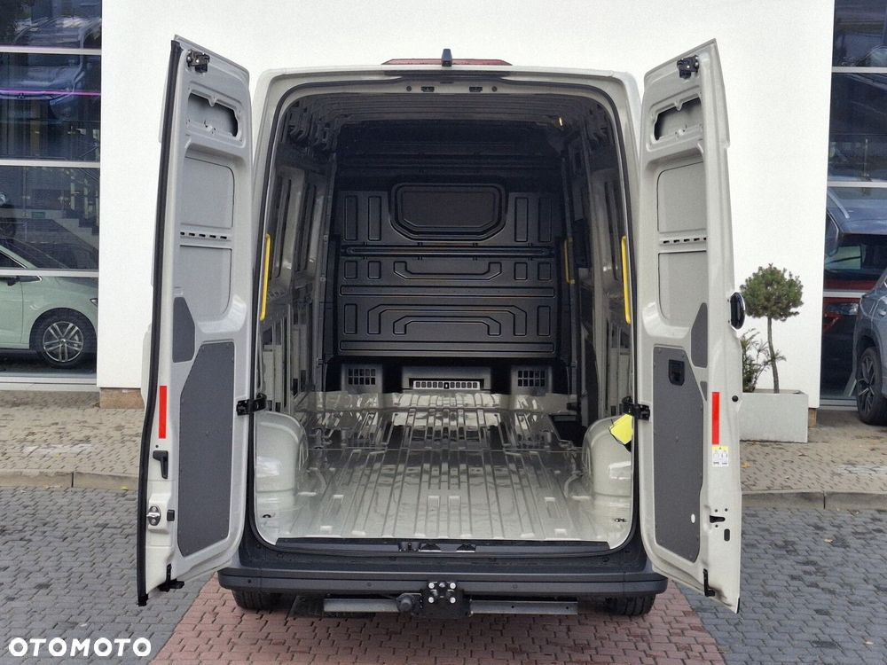 Volkswagen Crafter - 8
